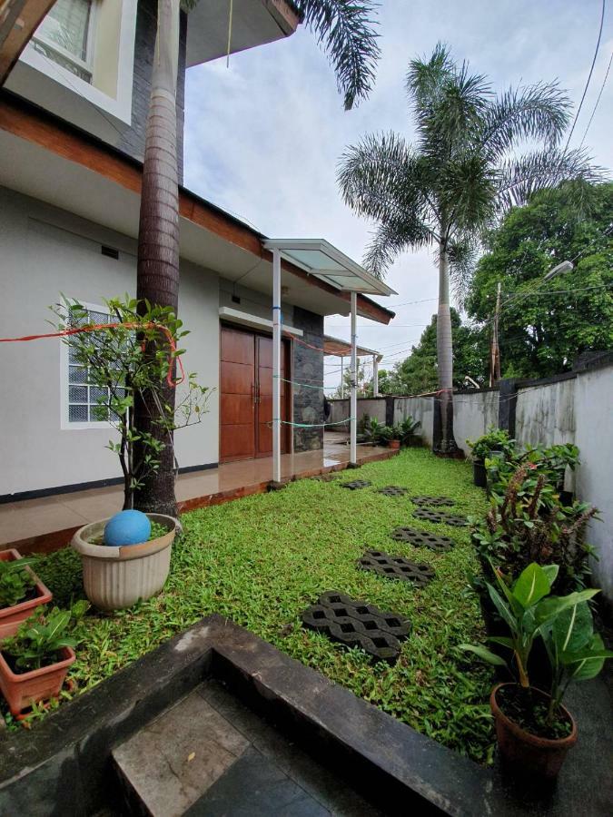 Grand Sofia Family Gh Villa บันดุง ภายนอก รูปภาพ